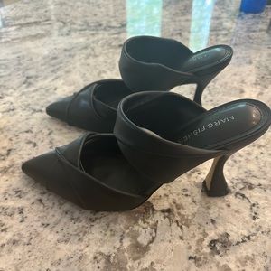 Marc Fisher Heels women’s size 7 Heaton black leather mule